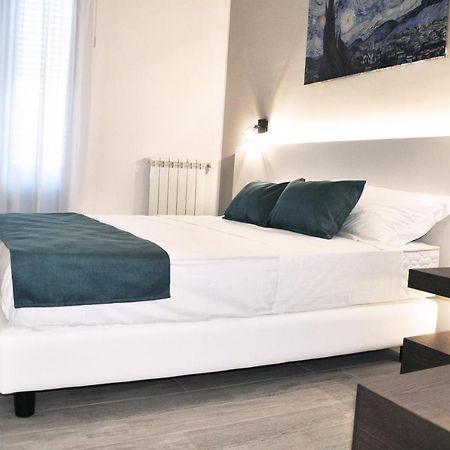 Leone Apartments Palermo Buitenkant foto