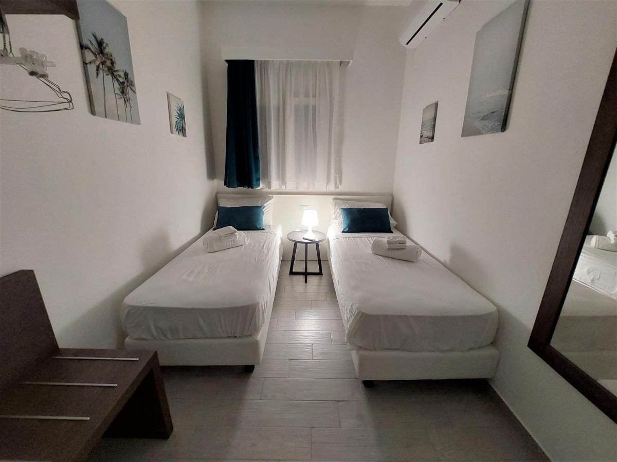 Leone Apartments Palermo Buitenkant foto